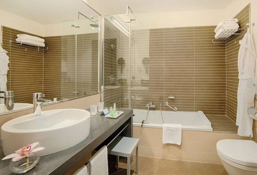Premium room with terrace, NH Collection Torino Santo Stefano