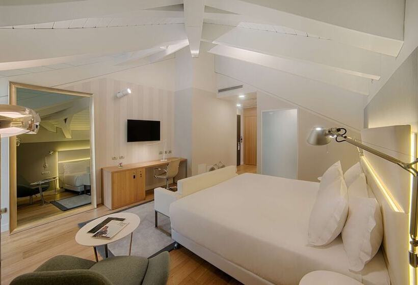 Premium room with terrace, NH Collection Torino Santo Stefano
