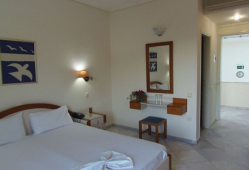 Номер Economy, Atlantica Yakinthos