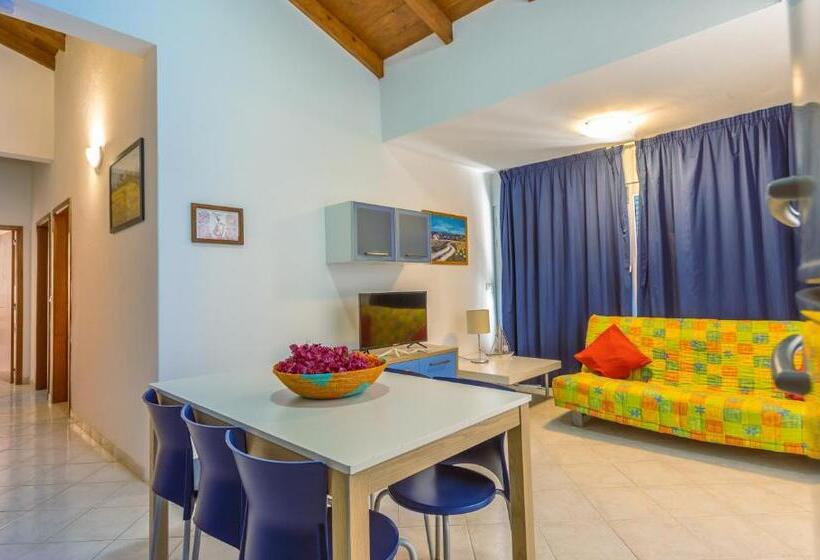 Apartamento 2 Dormitórios, Nautilus Apart