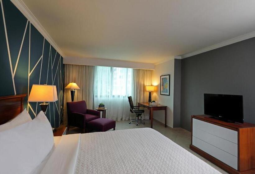 غرفة قياسية سرير كينج, Crowne Plaza Panama, An Ihg