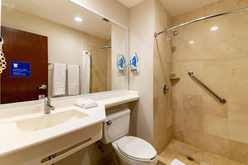 اتاق استاندارد, City Express By Marriott Cancun