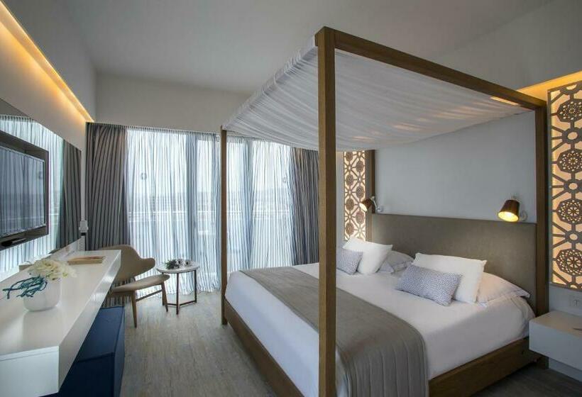 اتاق سوپریور با چشم‌انداز دریا, Lordos Beach Hotel & Spa