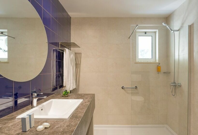 Семейный Номер Базовый, Ap Adriana Beach Resort