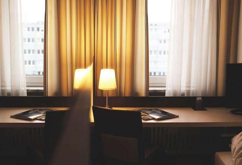 اتاق استاندارد, Bristol Hotel   Frankfurt City