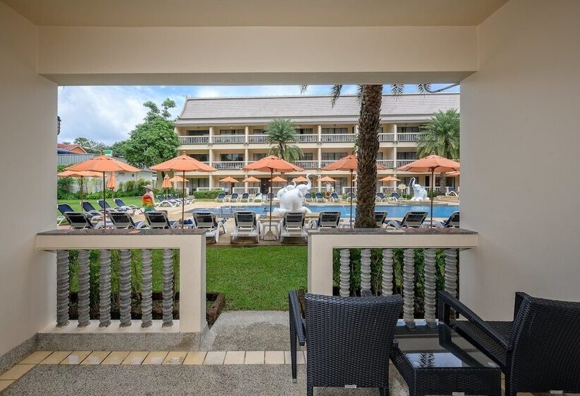 디럭스 룸, Centara Kata Resort Phuket