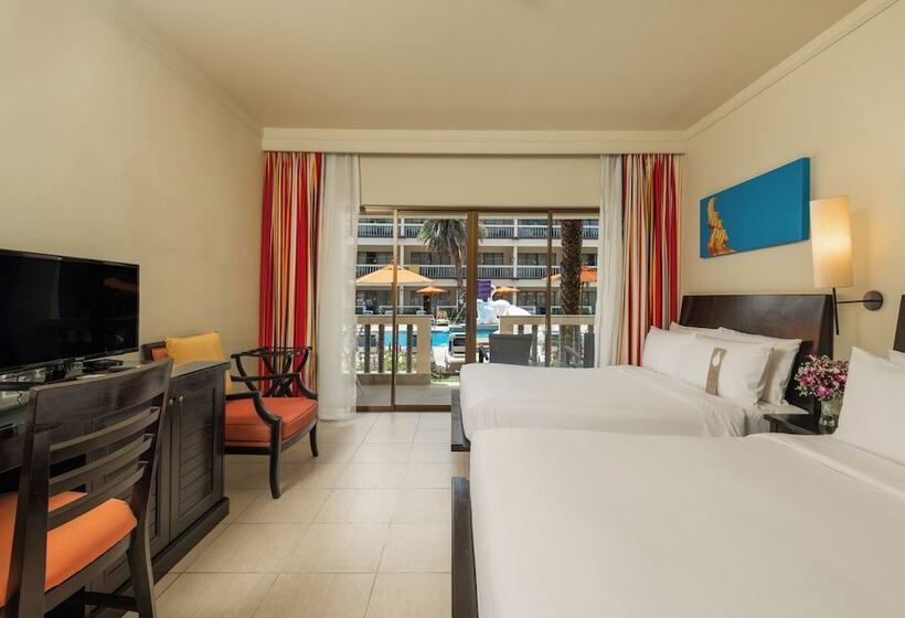 디럭스 룸, Centara Kata Resort Phuket