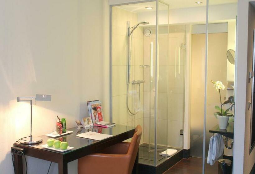 Номер Комфорт Индивидуальный, Flemings Hotel München Schwabing