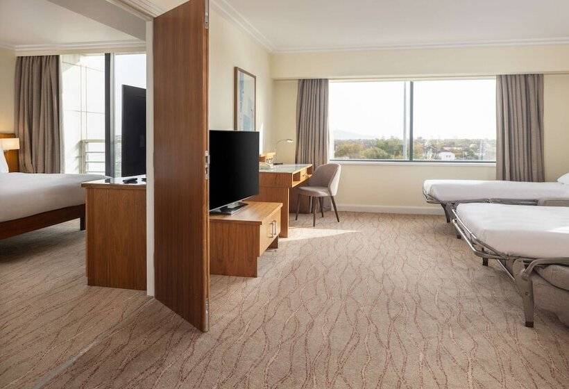 سوییت, Hilton Dublin Airport