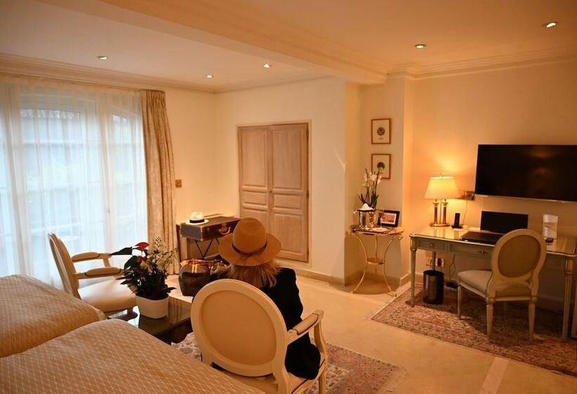 اتاق لوکس, Hôtel La Villa Eugene