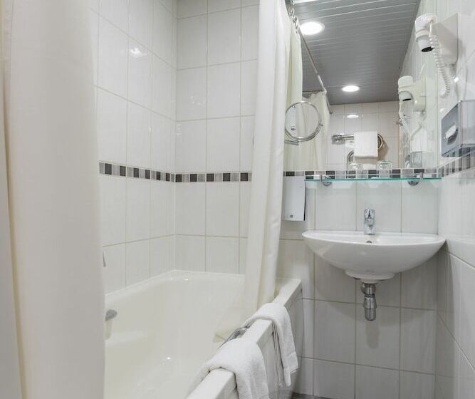 اتاق سوپریور, Riga Islande Hotel With Free Parking