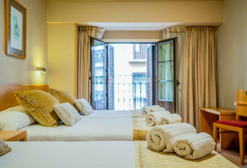 Habitación Familiar, Victoria 4 Puerta Del Sol