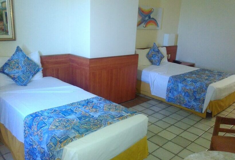 스탠다드 트리플 룸, Dan Inn Mar Piedade  Grande Recife