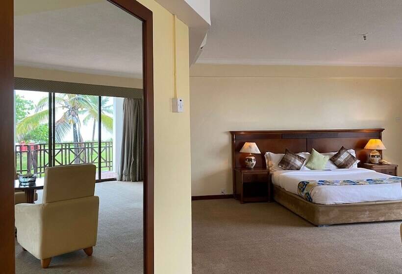 سوییت با چشم‌انداز دریا, Golden Tulip Dar Es Salaam