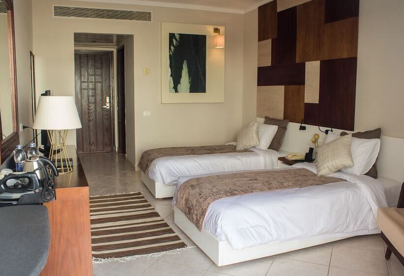 اتاق سوپریور, Sharming Inn