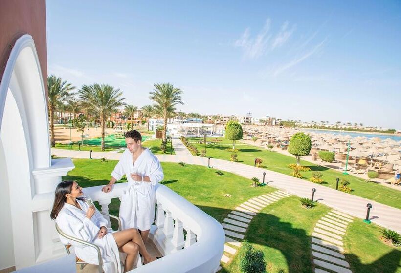 سوییت جونیور, Sunrise Garden Beach Resort
