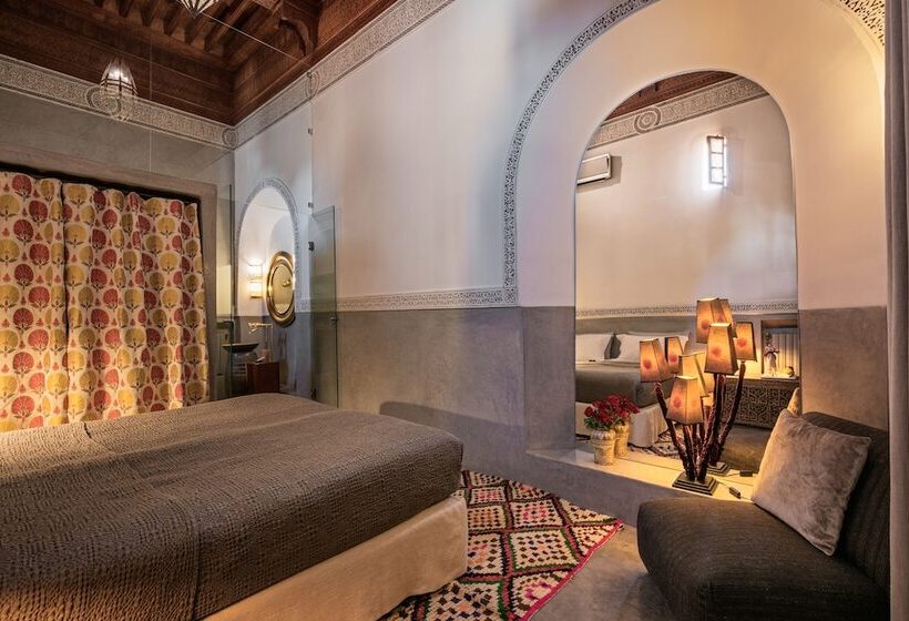 اتاق کلاسیک, 72 Riad