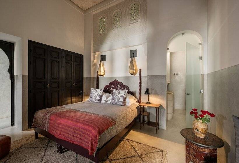 اتاق کلاسیک, 72 Riad