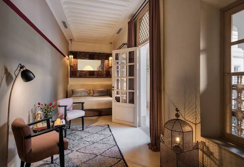 اتاق کلاسیک, 72 Riad