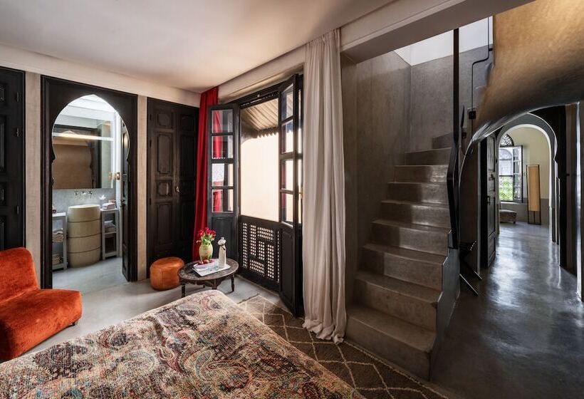 اتاق لوکس, 72 Riad