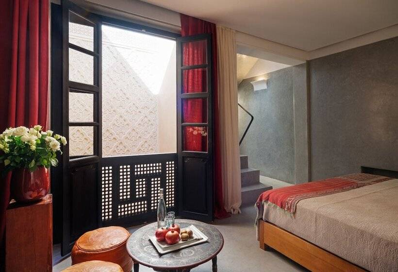 اتاق لوکس, 72 Riad