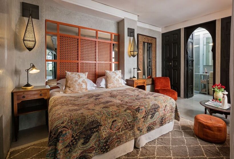 اتاق لوکس, 72 Riad