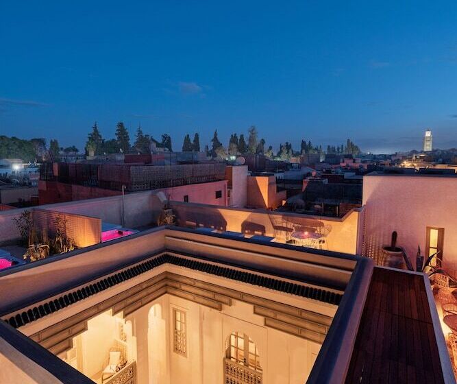 Suite with Terrace, 72 Riad