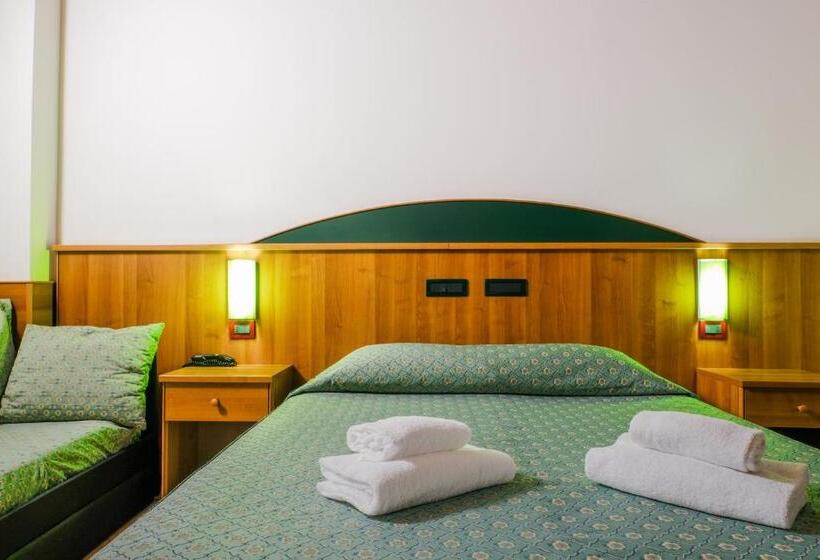 스탠다드 룸, B&b Hotel Roy
