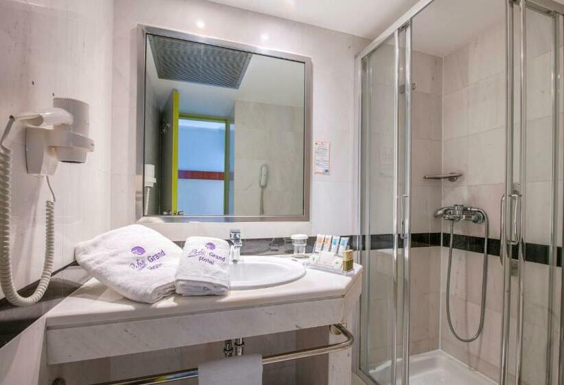 اتاق استاندارد اینتریور, Polis Grand