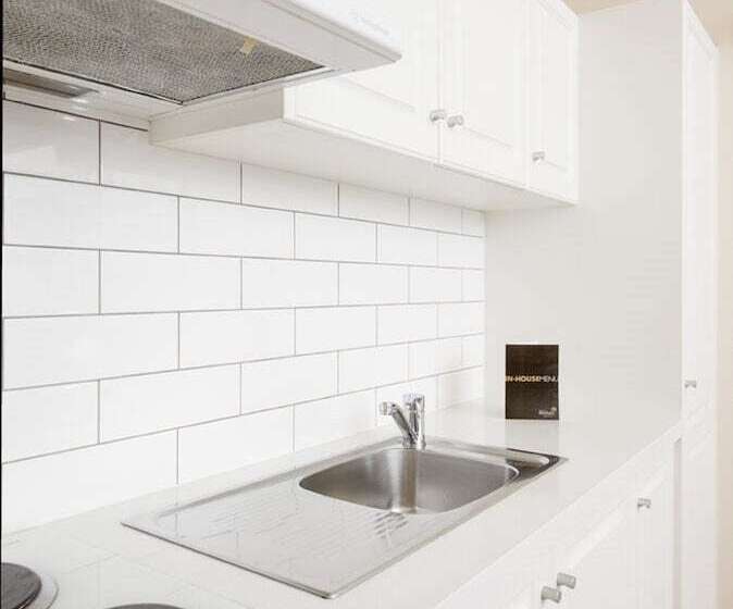استودیوی استاندارد, Majestic Tynte Street Apartments