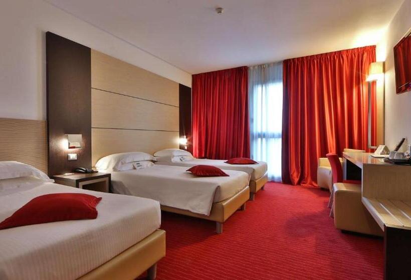 Quarto Triplo Comfort, Best Western Plus Hotel Galileo Padova