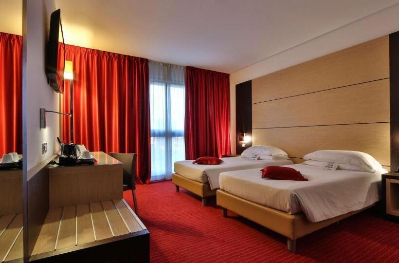 اتاق راحتی سه تخته, Best Western Plus Hotel Galileo Padova