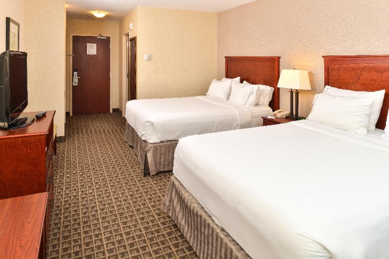 キングサイズベッドのスイートルーム, Holiday Inn Express Edmonton North, An Ihg