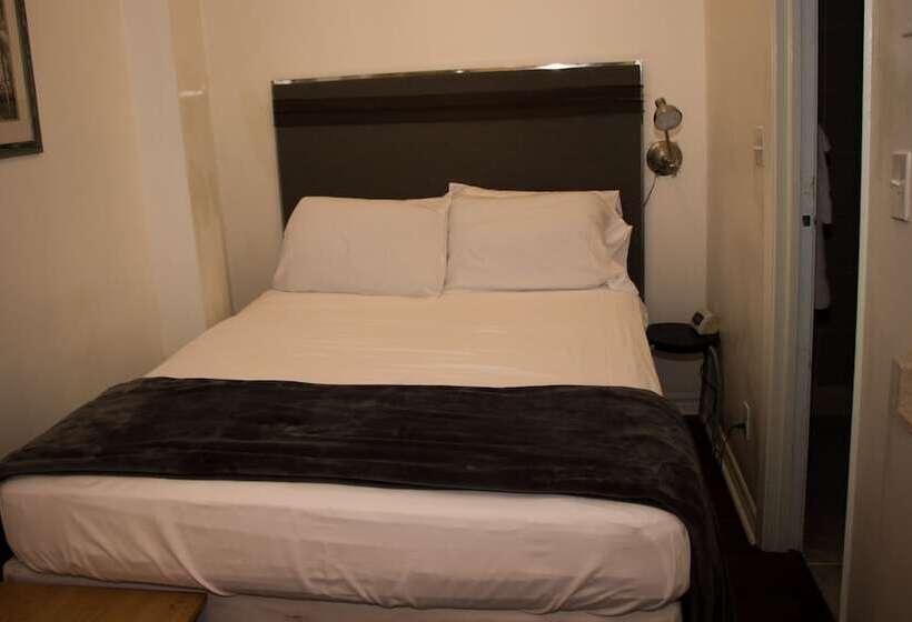 سوییت لوکس, St Lawrence Residences And Suites
