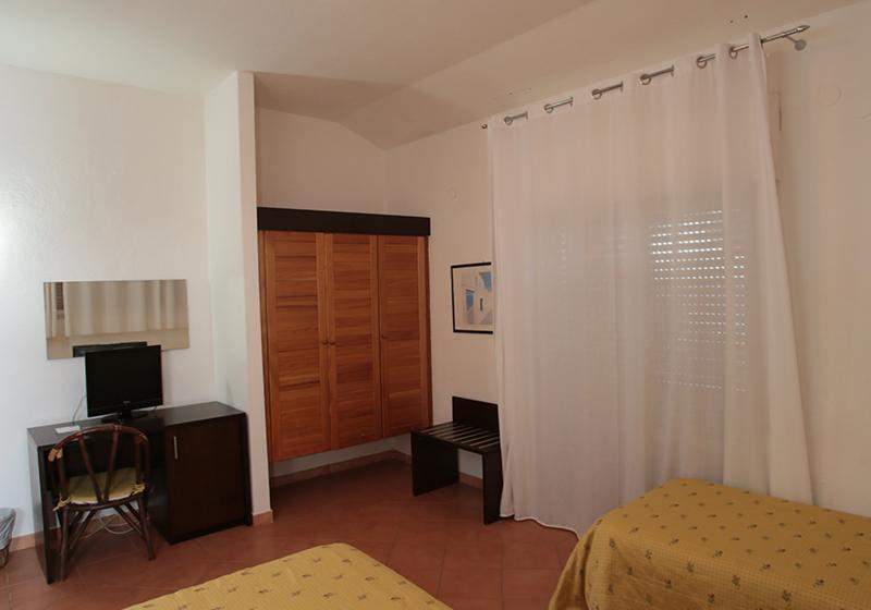 اتاق استاندارد چهار تخته, Amareclub Club Casarossa