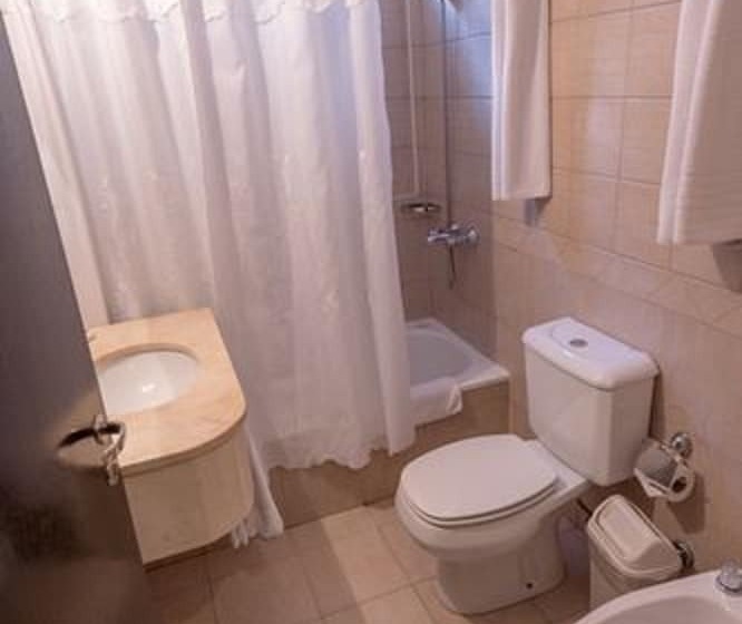 اتاق استاندارد سه نفره, Duomi Hotel Buenos Aires