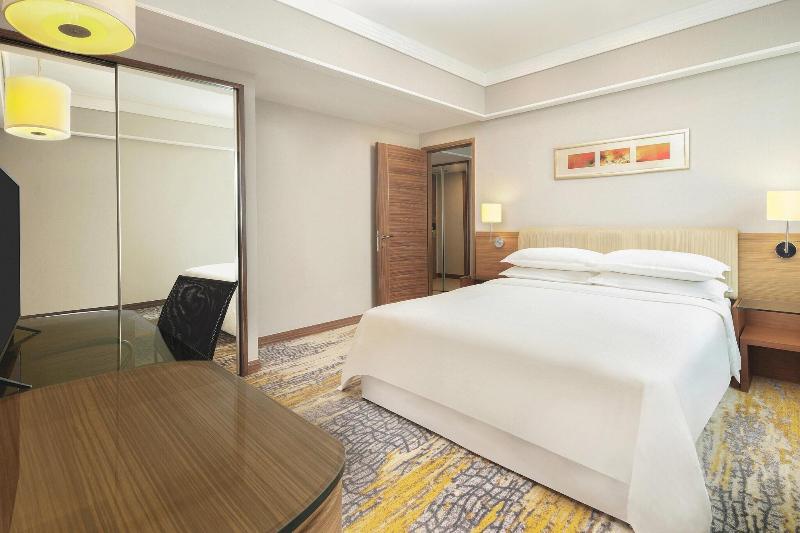 스탠다드 룸 킹사이즈 침대, Four Points By Sheraton Shanghai, Pudong