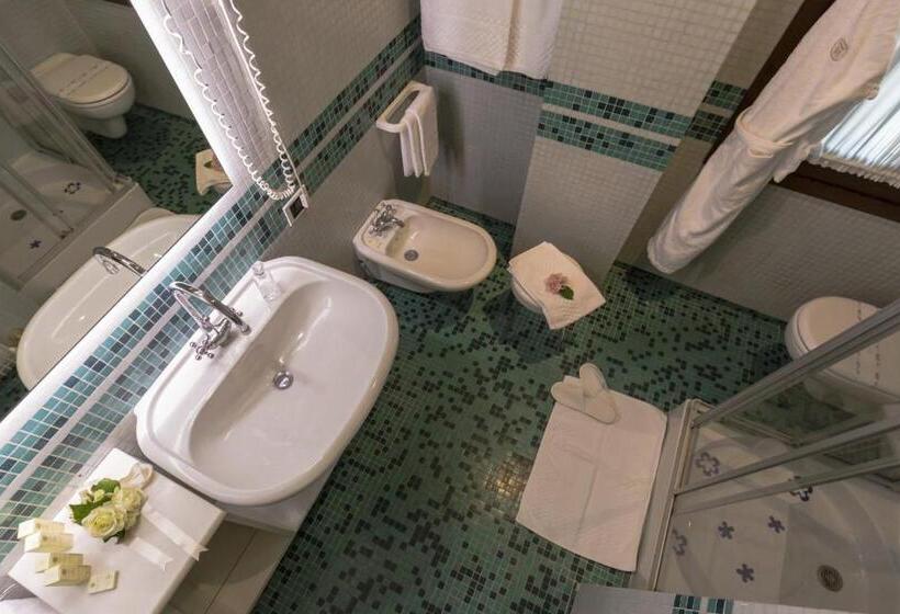 غرفة قياسية, Alla Torre