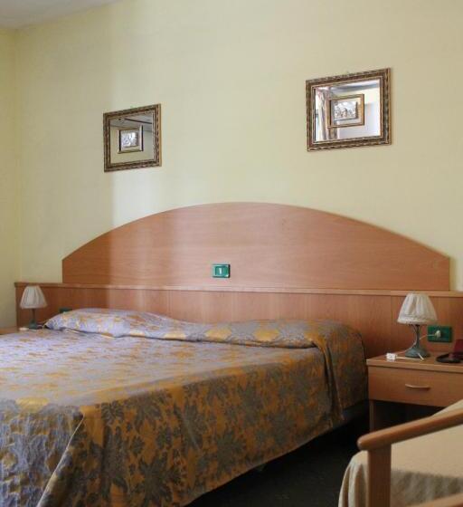 اتاق اکونومی, Ascot Lodging