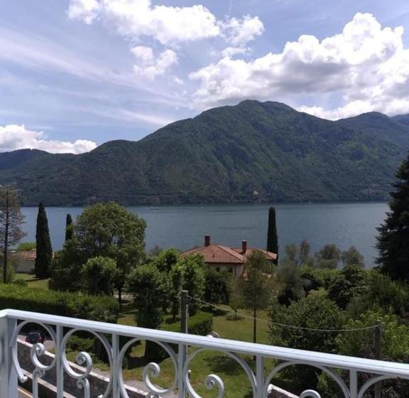 Номер Стандарт Вид на Озеро, Lario
