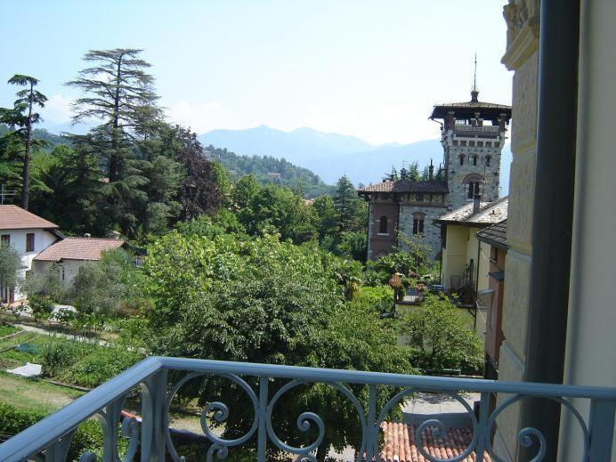 Номер Стандарт Вид на Горы, Lario