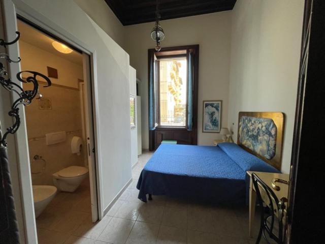 标准单人间, Villa Tina