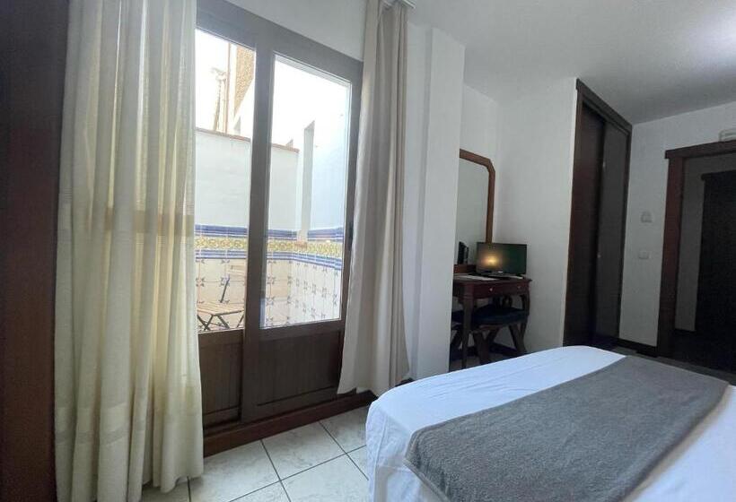 Standard Room, Al Andalus