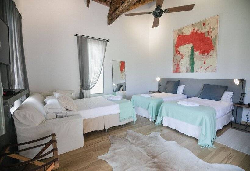 اتاق سوپریور سه تخته, Estancia La Paz