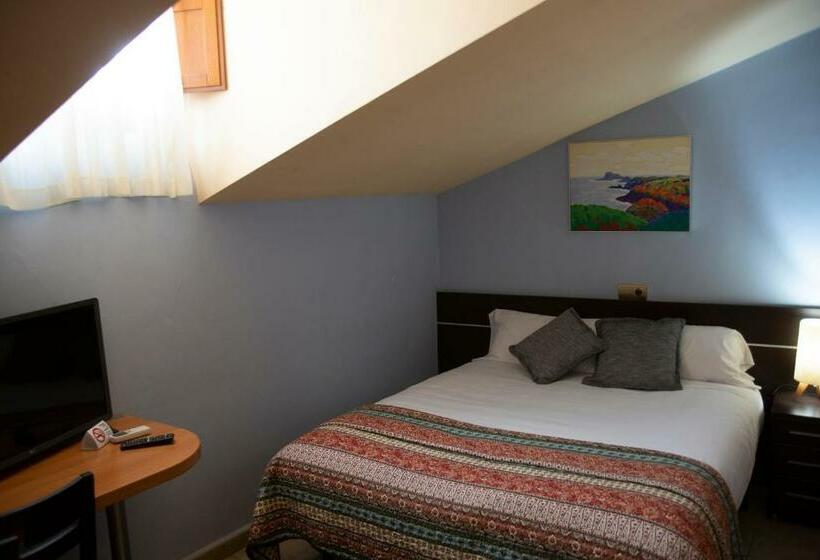 Номер Стандарт, Hostal Bavieca