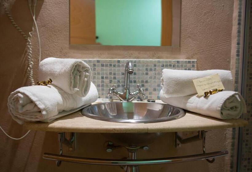 スタンダードルーム, Hostal Bavieca