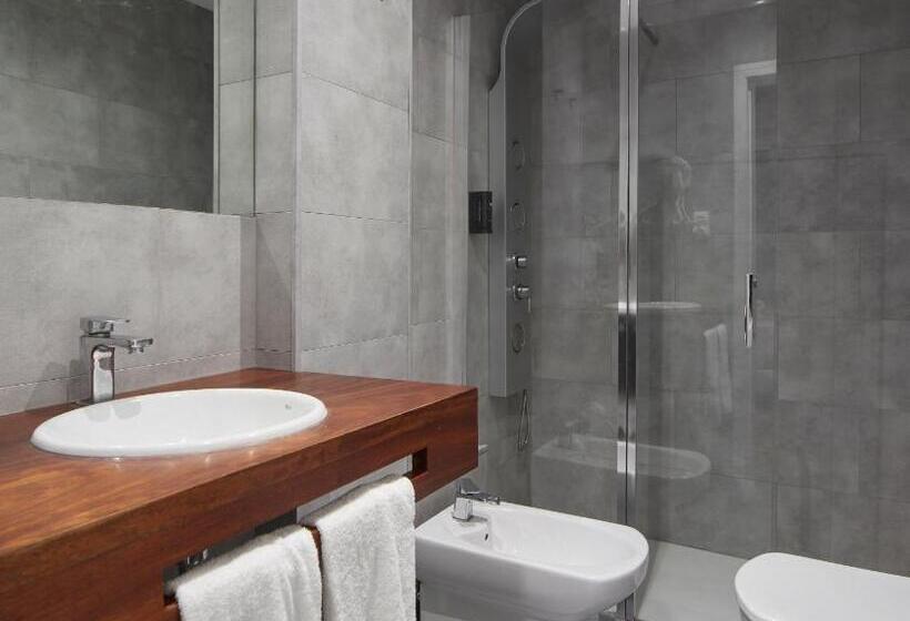 ベーシックルーム, & Thalasso Villa Antilla   Habitaciones Con Terraza   Thalasso Incluida