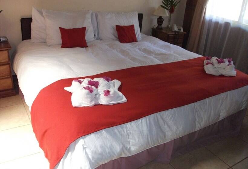 آپارتمان 1 خوابه, La Catalina Hotel And Suites