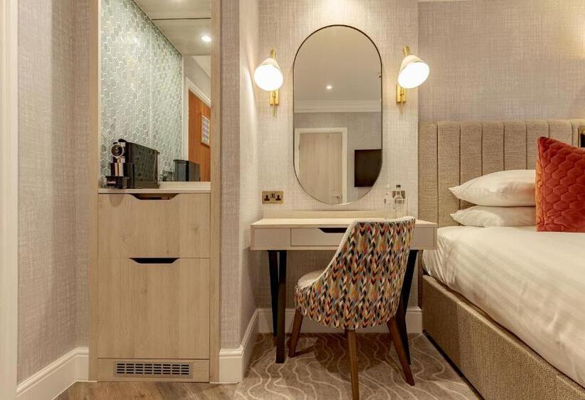 اتاق استاندارد یک نفره, Lodore Falls Hotel & Spa
