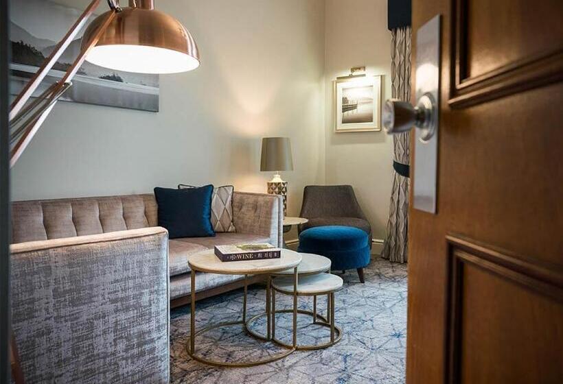 سوییت, Lodore Falls Hotel & Spa